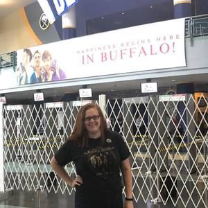 Meet your Posher, Emily